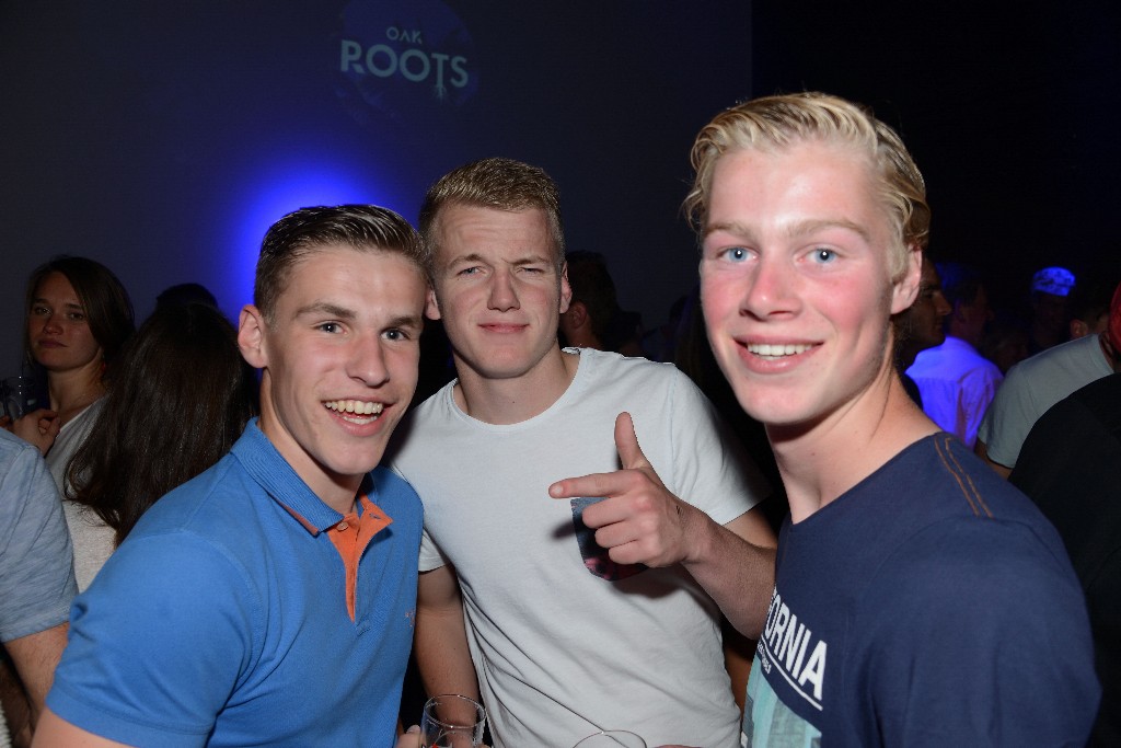 ../Images/Kite Board Open 2015 Zaterdag afterparty Oak 039.jpg